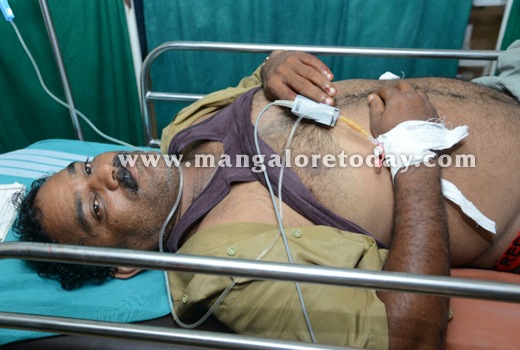 Mangaluru: 2 bikers stab auto driver after a bitter quarrel 1